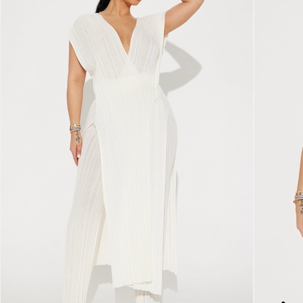 Fashion Nova Elegant Cream V-Neck Dress